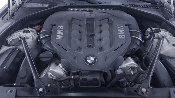 Photo 36 VIN: WBALX3105CC540596 - BMW 650 