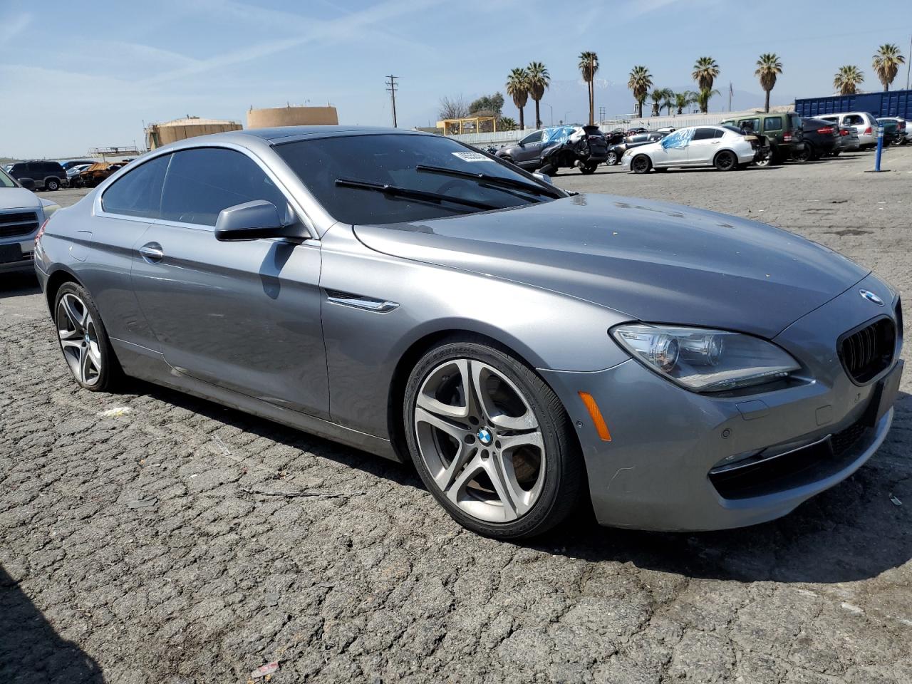 Photo 3 VIN: WBALX3C58CC528709 - BMW 6ER 