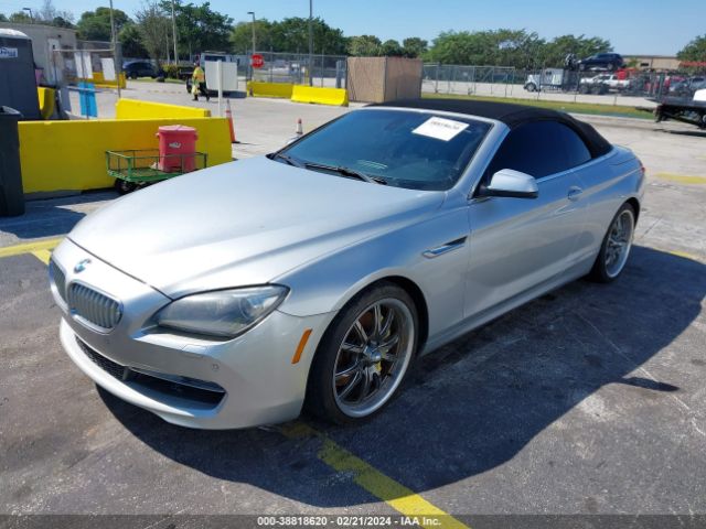 Photo 1 VIN: WBALZ3C57CDL72392 - BMW 650I 