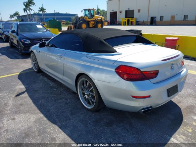 Photo 2 VIN: WBALZ3C57CDL72392 - BMW 650I 