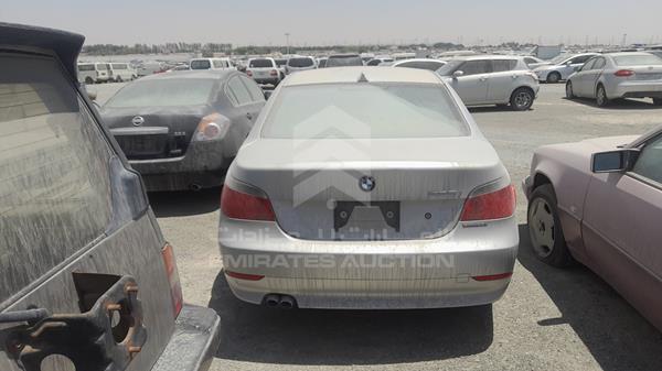 Photo 3 VIN: WBANA51030B043974 - BMW 525I 