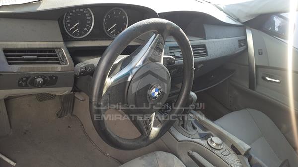 Photo 12 VIN: WBANA51034B040370 - BMW 520 