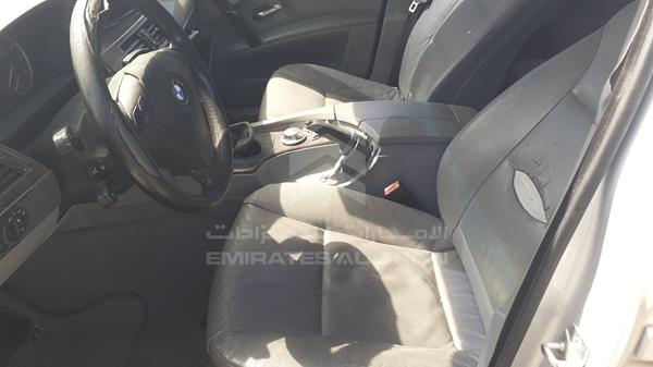 Photo 19 VIN: WBANA53534B847660 - BMW 525I 