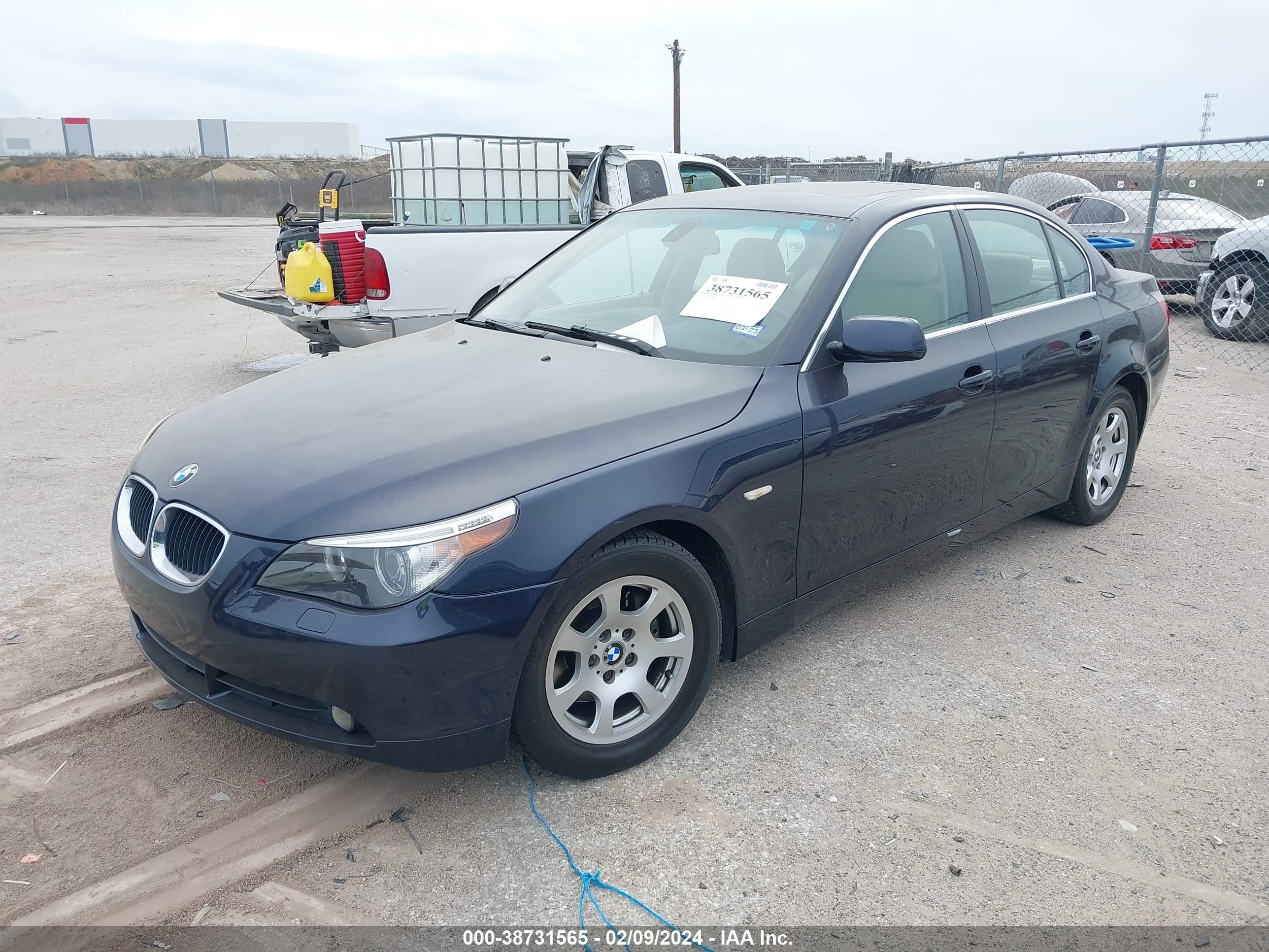 Photo 1 VIN: WBANA53544B853161 - BMW 5ER 