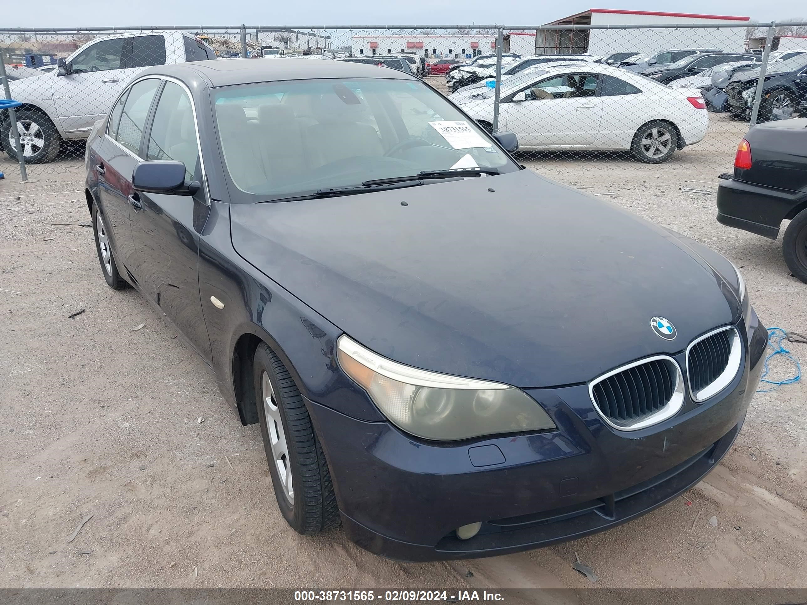 Photo 5 VIN: WBANA53544B853161 - BMW 5ER 