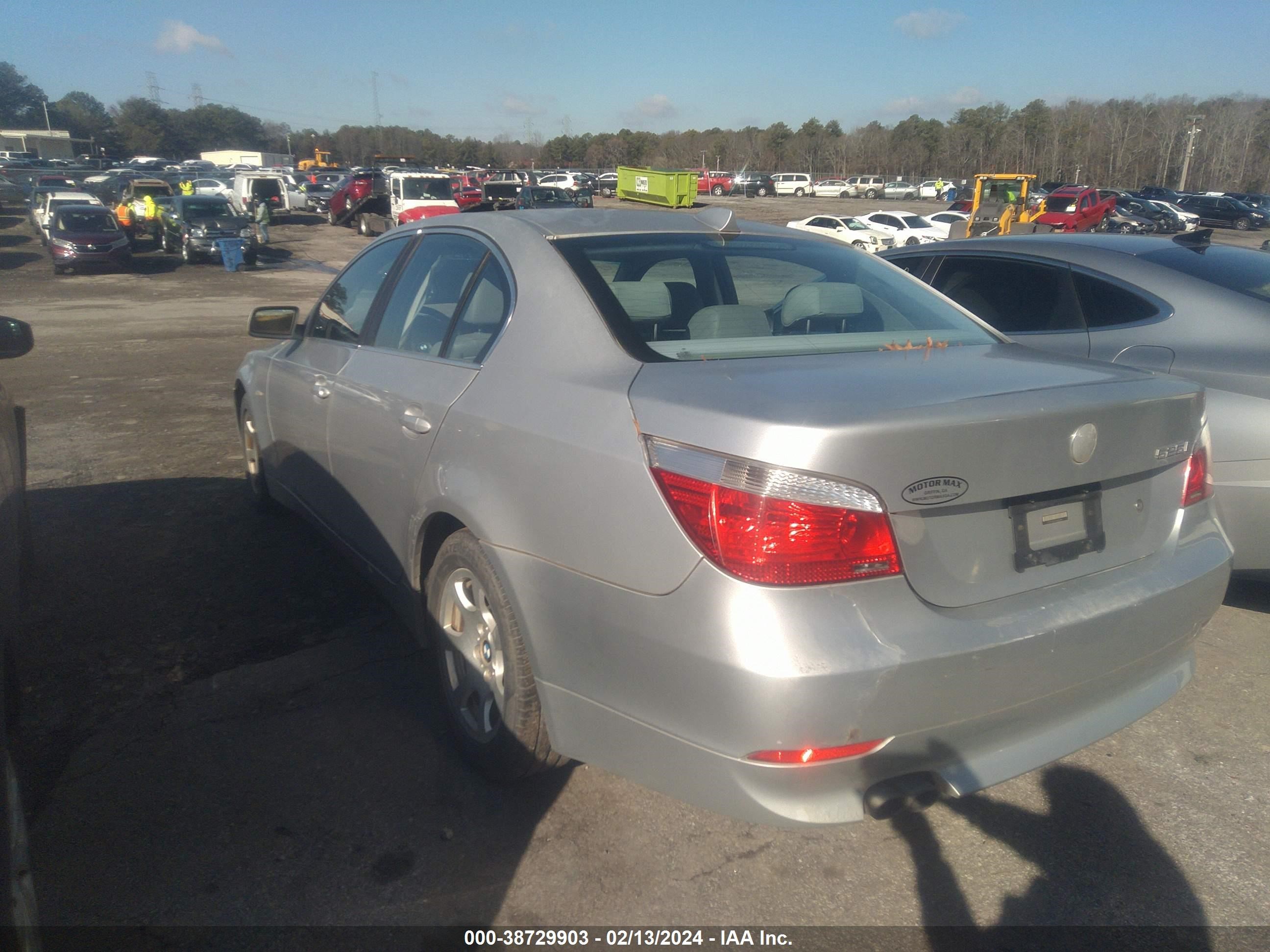 Photo 2 VIN: WBANA53574B845801 - BMW 5ER 