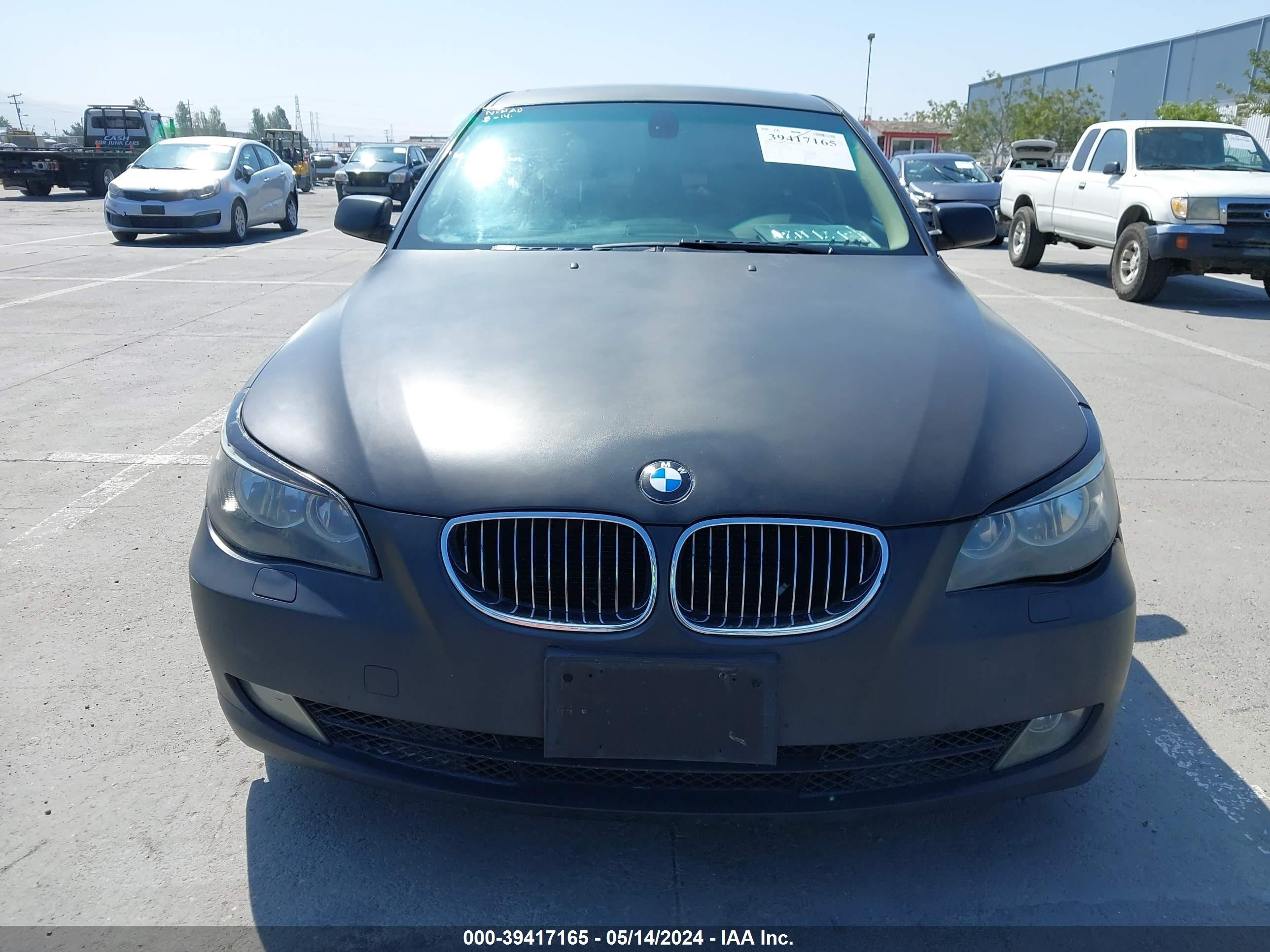 Photo 11 VIN: WBANA53575B861272 - BMW 5ER 