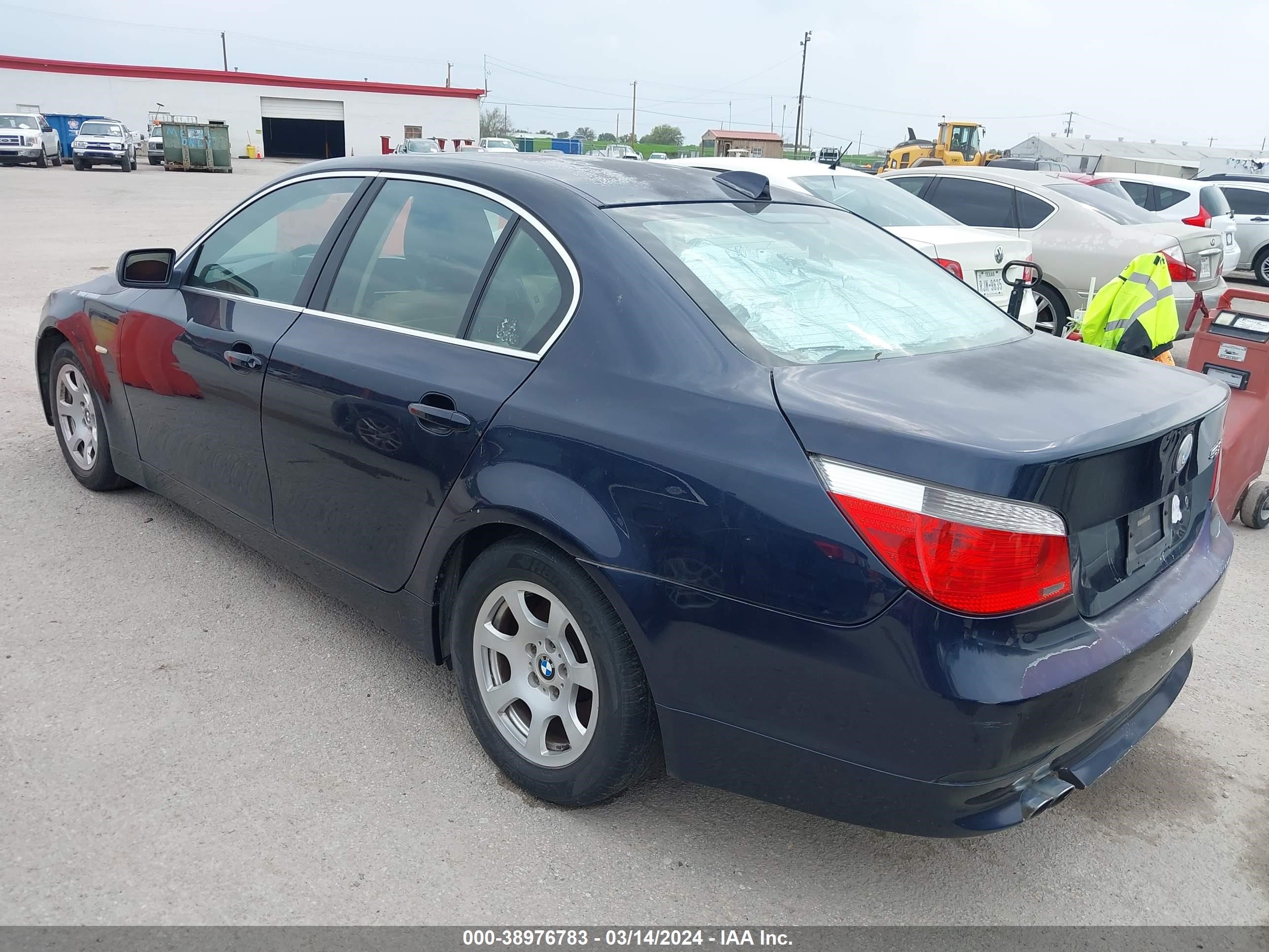 Photo 2 VIN: WBANA53594B175751 - BMW 5ER 