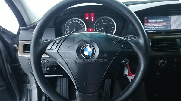 Photo 13 VIN: WBANA71040B601634 - BMW 530 