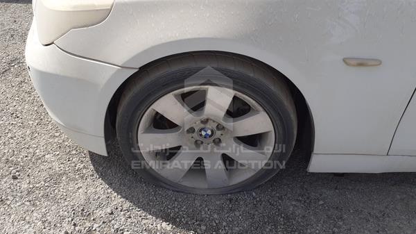 Photo 30 VIN: WBANA71064B606873 - BMW 530 