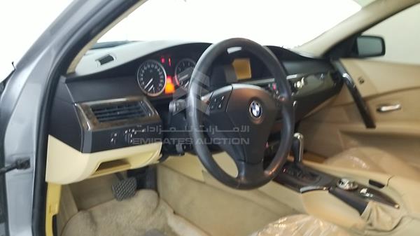 Photo 12 VIN: WBANA71075B612229 - BMW 530 