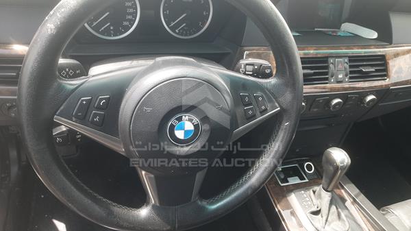 Photo 17 VIN: WBANA71090B601693 - BMW 530I 