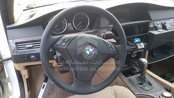 Photo 10 VIN: WBANA710X4B105954 - BMW 530I 