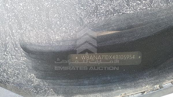 Photo 17 VIN: WBANA710X4B105954 - BMW 530I 