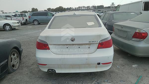 Photo 4 VIN: WBANA710X4B105954 - BMW 530I 