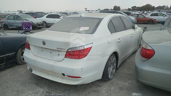 Photo 5 VIN: WBANA710X4B105954 - BMW 530I 