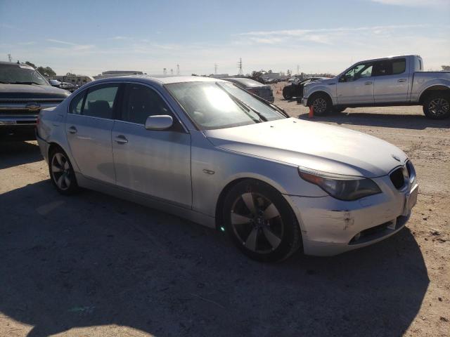 Photo 3 VIN: WBANA73514B812448 - BMW 5 SERIES 