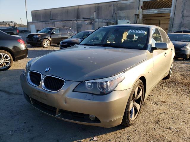 Photo 1 VIN: WBANA73534B808580 - BMW 530 I 