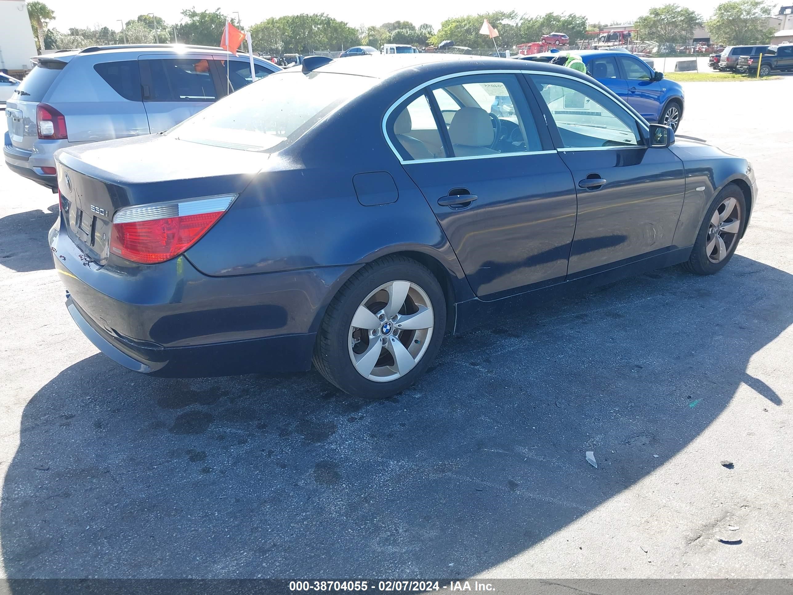 Photo 3 VIN: WBANA73555B818657 - BMW 5ER 