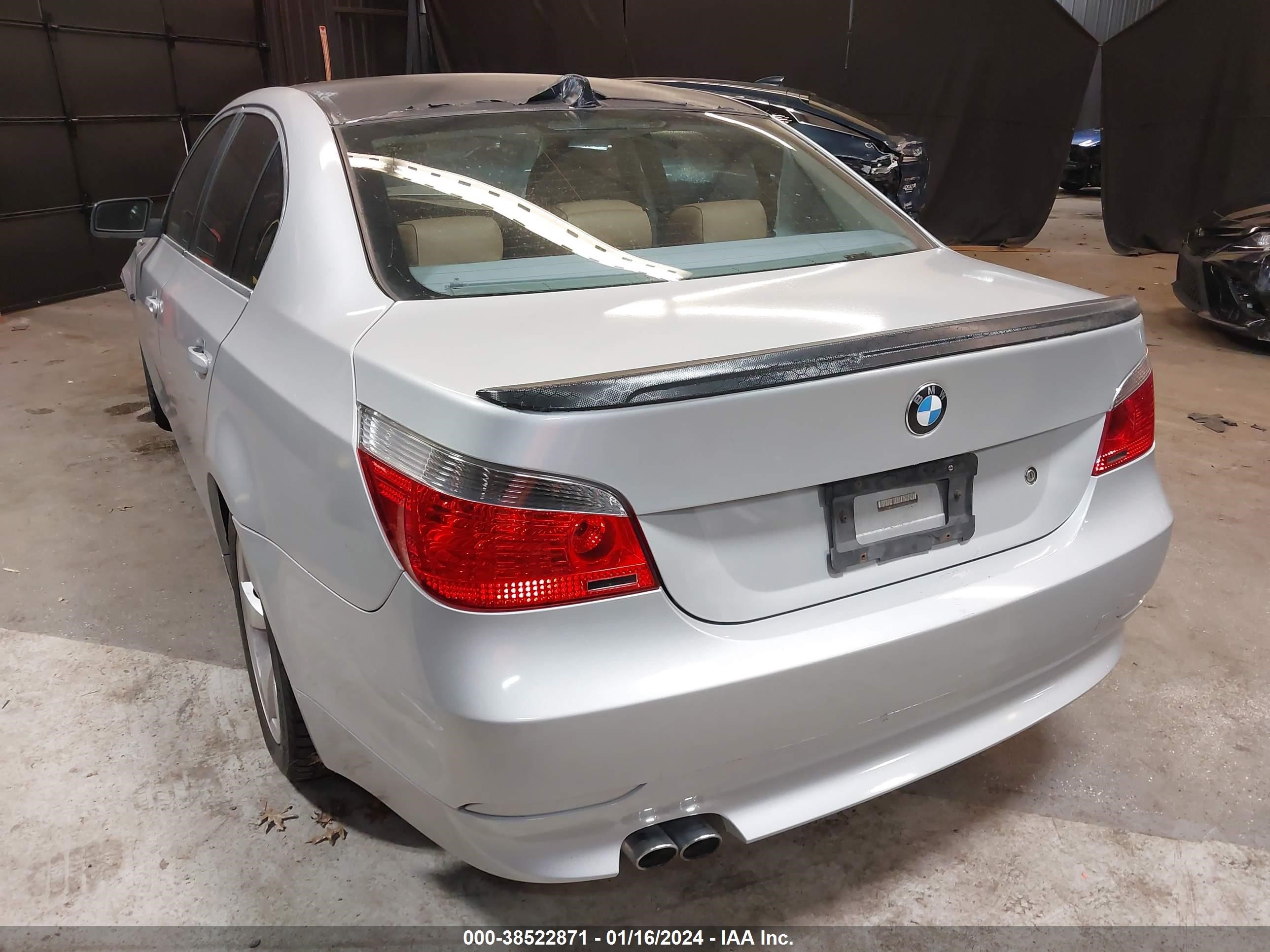 Photo 2 VIN: WBANA73555CR59254 - BMW 5ER 