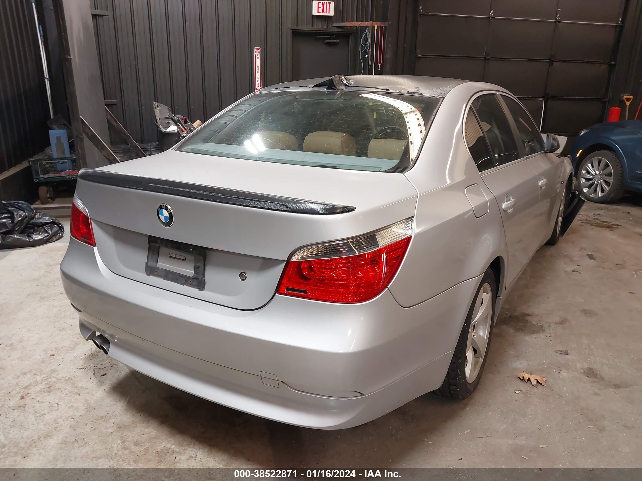 Photo 3 VIN: WBANA73555CR59254 - BMW 5ER 