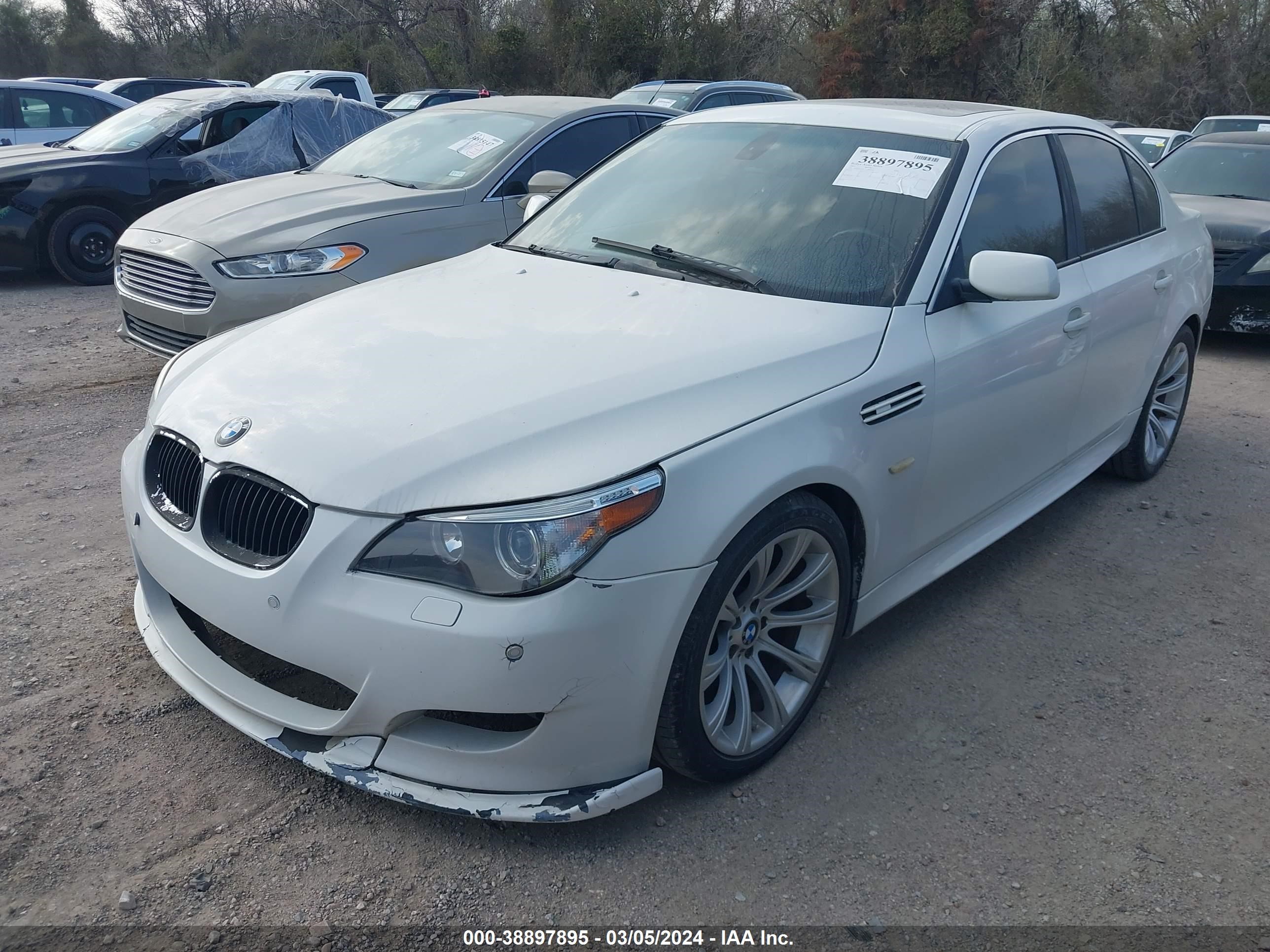 Photo 1 VIN: WBANA73575CR59241 - BMW 5ER 