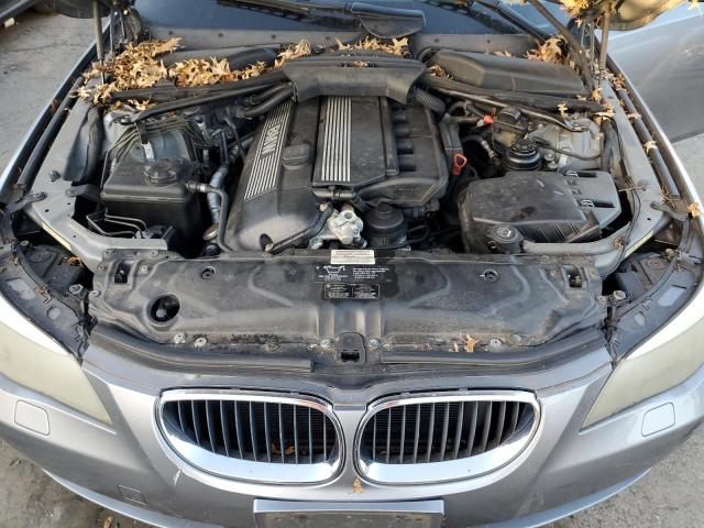 Photo 10 VIN: WBANA735X4B803148 - BMW 5 SERIES 