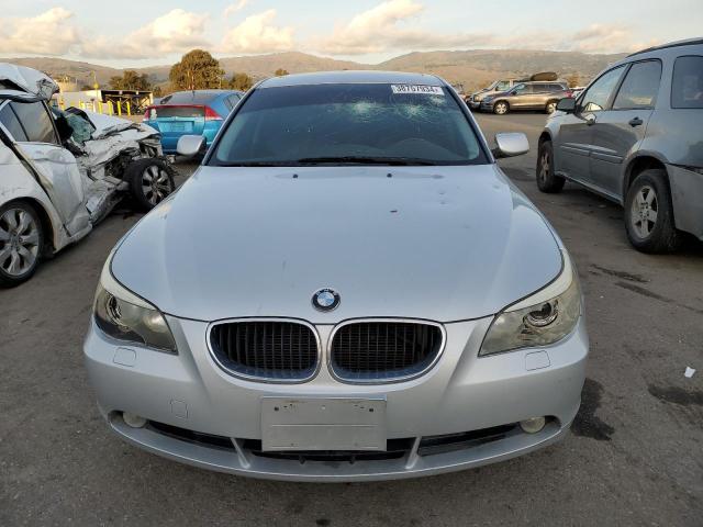 Photo 4 VIN: WBANA735X4B806437 - BMW 5 SERIES 