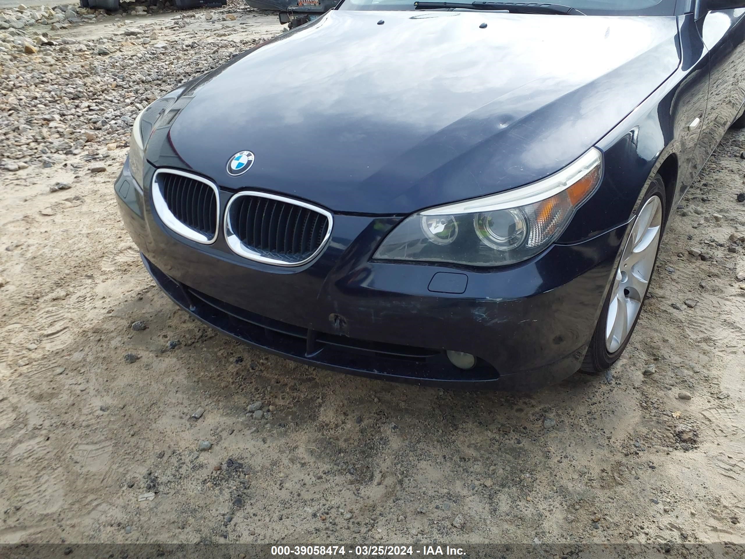 Photo 5 VIN: WBANA735X4B810438 - BMW 5ER 