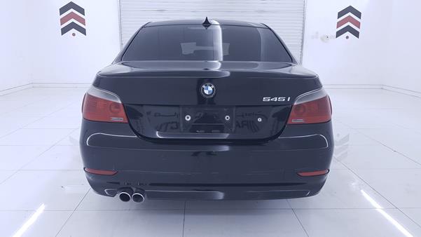 Photo 6 VIN: WBANB31080B077698 - BMW 545 