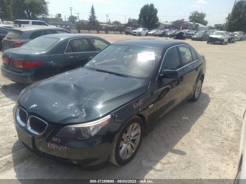 Photo 1 VIN: WBANB33505CN64310 - BMW 5ER 