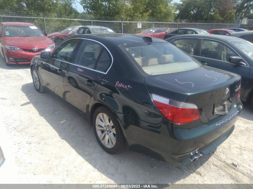 Photo 2 VIN: WBANB33505CN64310 - BMW 5ER 