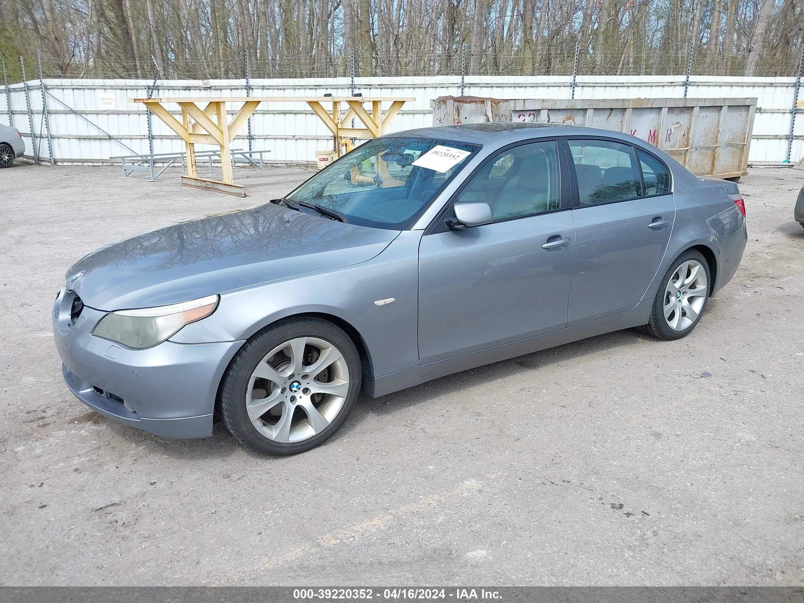 Photo 1 VIN: WBANB33505CN66624 - BMW 5ER 