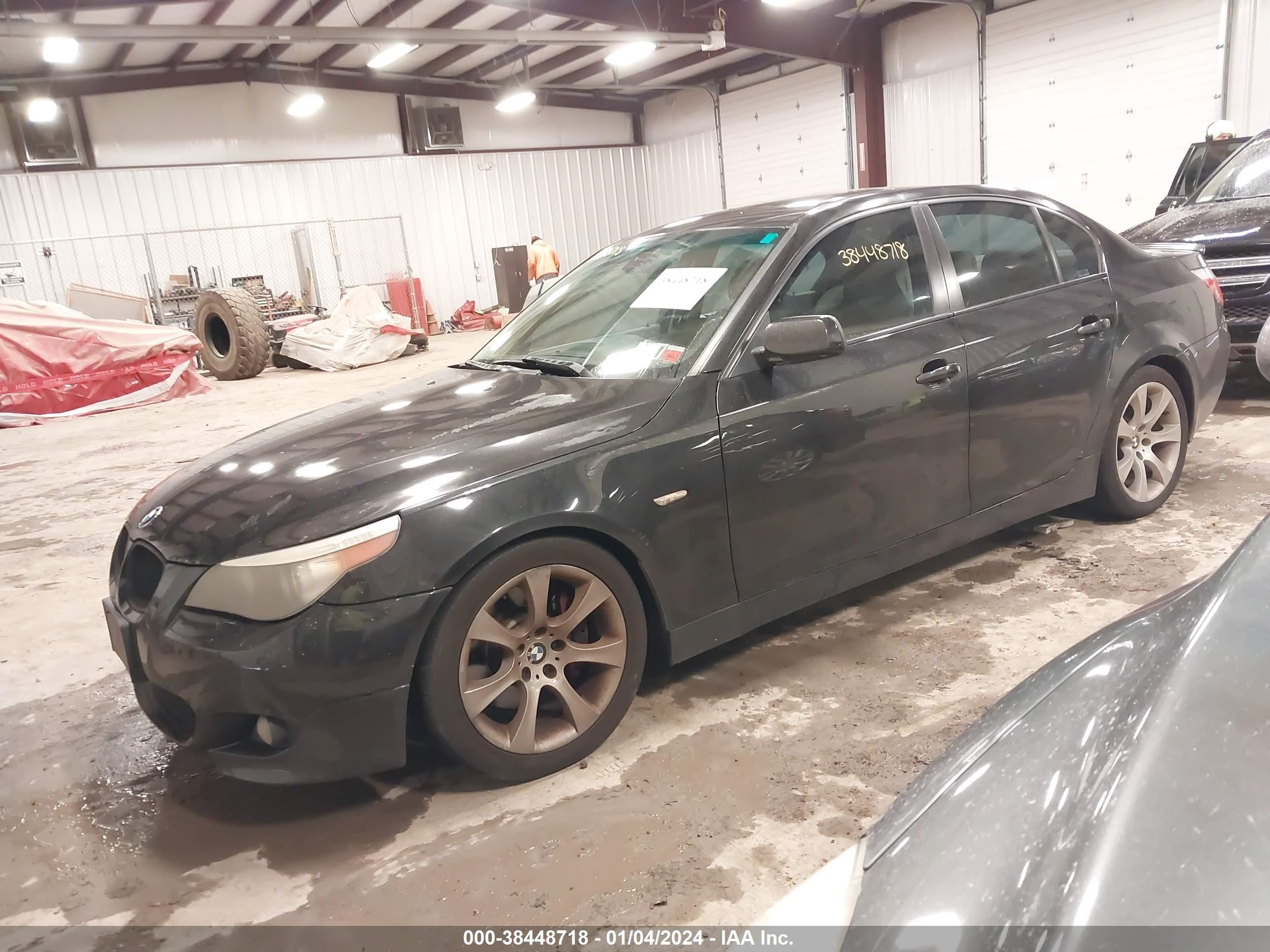 Photo 1 VIN: WBANB33515CN65224 - BMW 5ER 