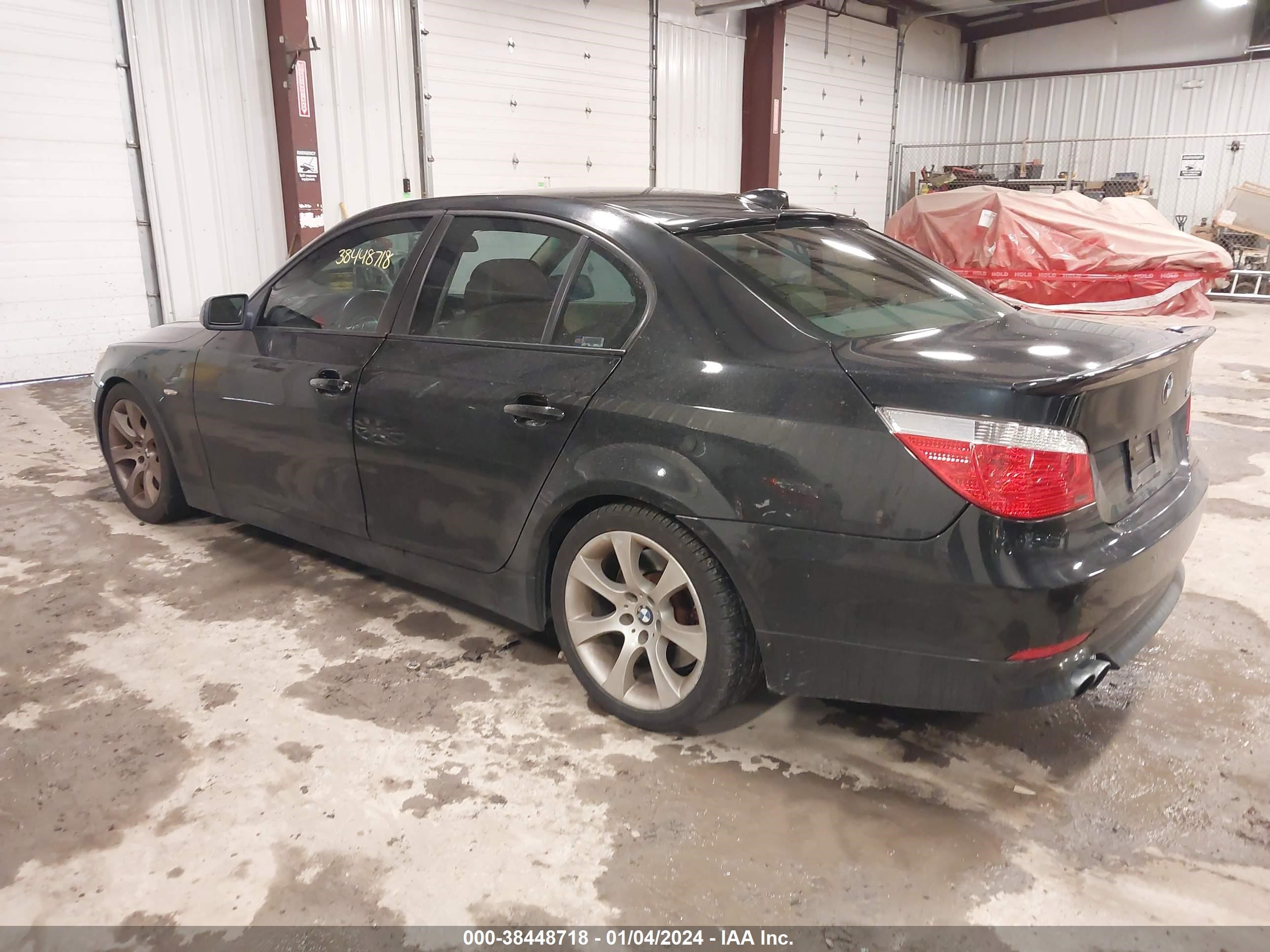 Photo 2 VIN: WBANB33515CN65224 - BMW 5ER 