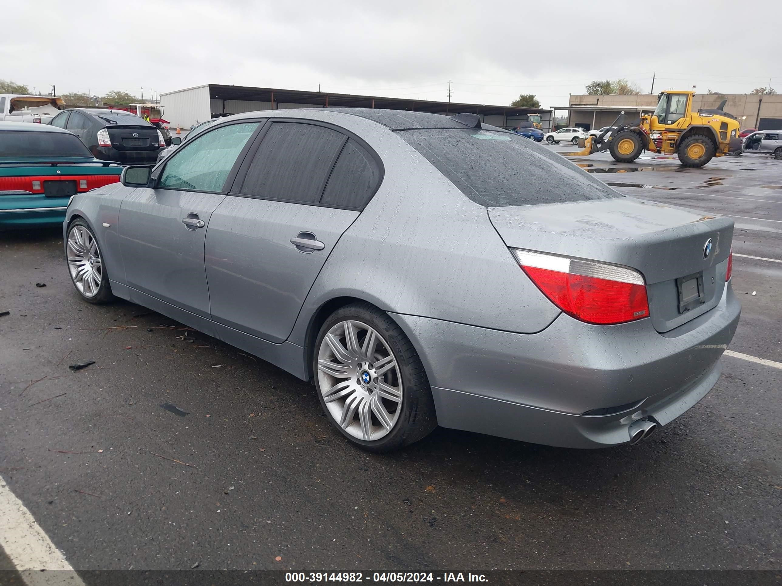 Photo 2 VIN: WBANB33565B115171 - BMW 5ER 