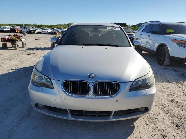 Photo 4 VIN: WBANB33575CN67480 - BMW 5 SERIES 