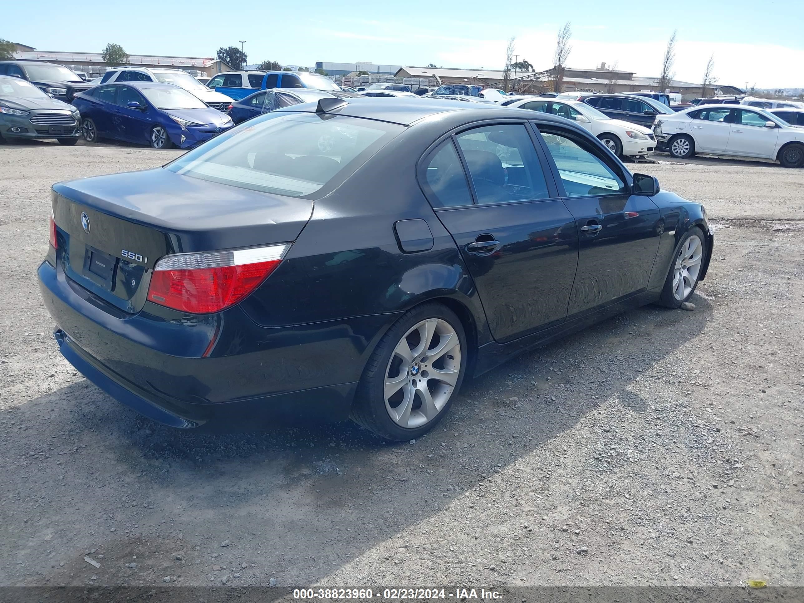 Photo 3 VIN: WBANB53537CP08205 - BMW 5ER 