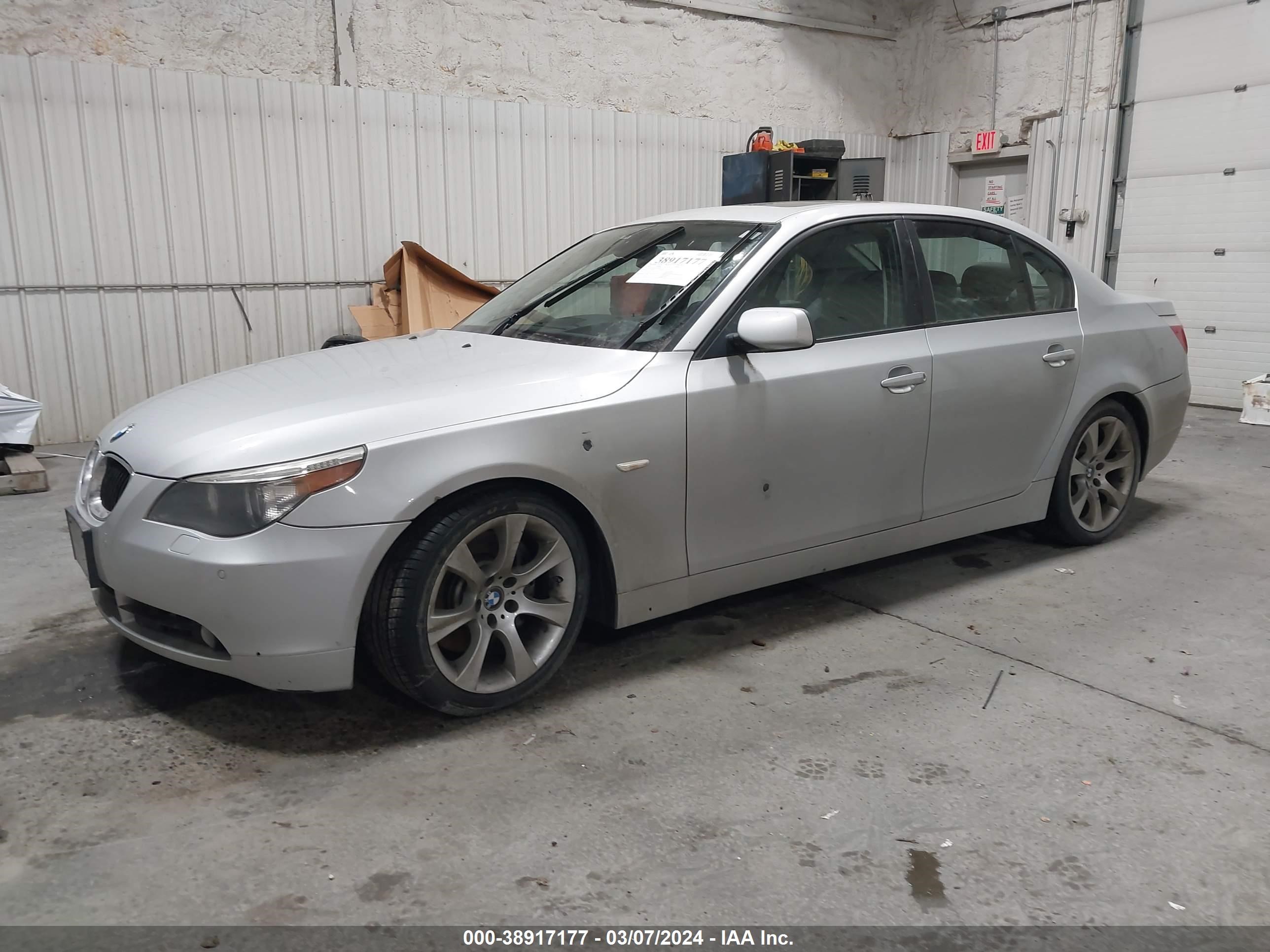 Photo 1 VIN: WBANB53587CP04120 - BMW 5ER 