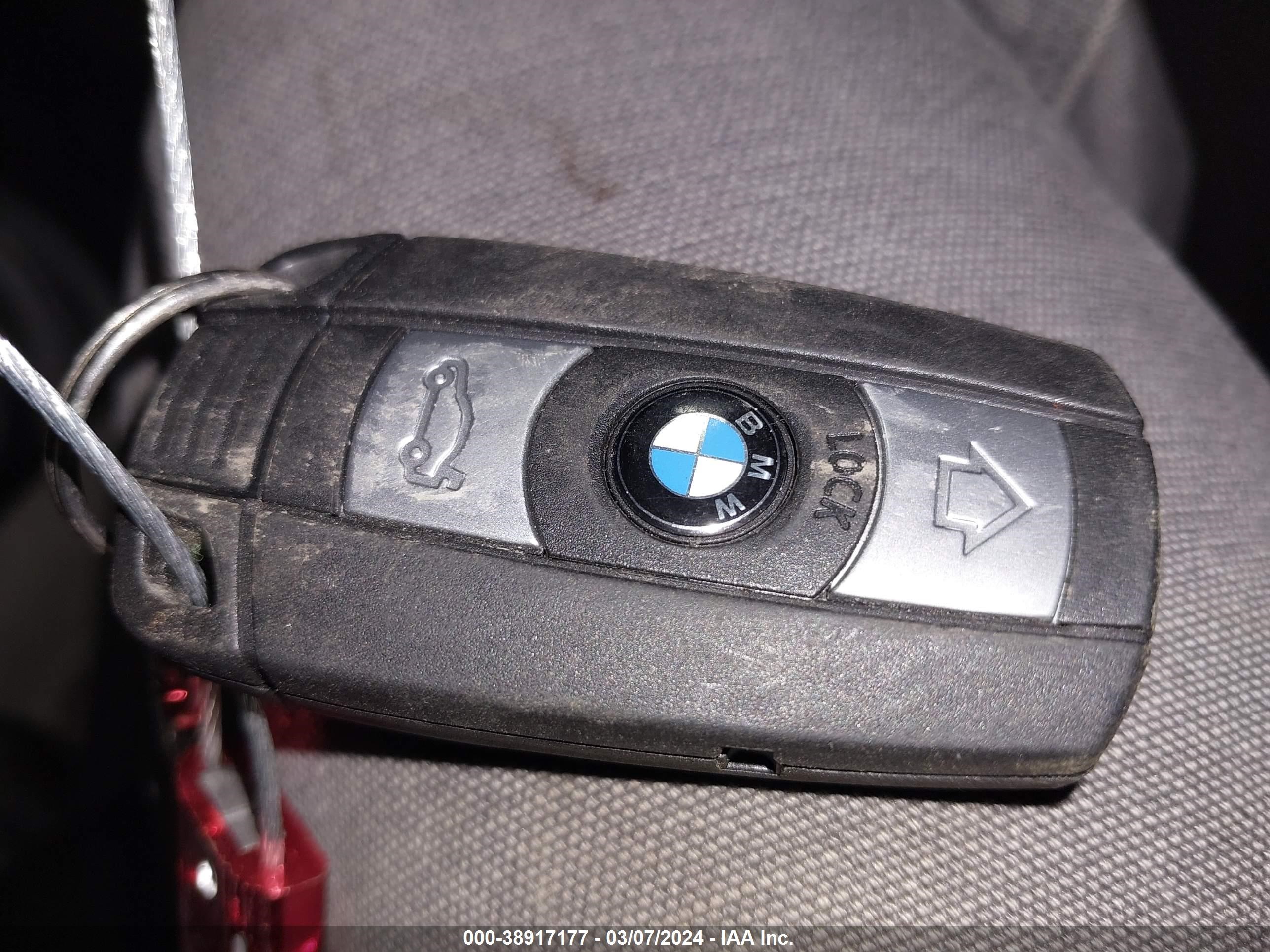 Photo 10 VIN: WBANB53587CP04120 - BMW 5ER 