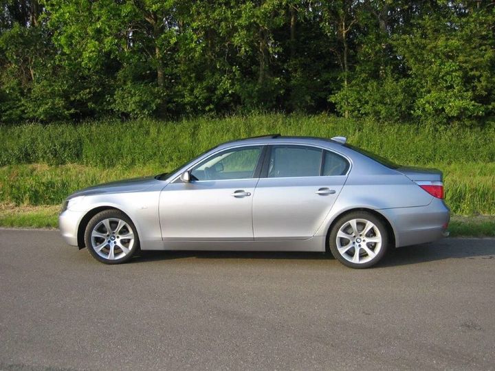 Photo 5 VIN: WBANC31000CP61491 - BMW 5-SERIE 