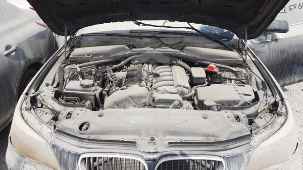 Photo 26 VIN: WBANE31067B956344 - BMW 523 