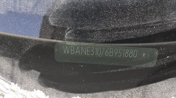 Photo 2 VIN: WBANE31076B951880 - BMW 528 