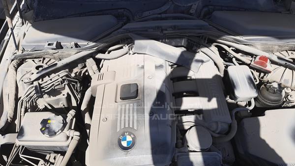 Photo 26 VIN: WBANE31097B958251 - BMW 523I 