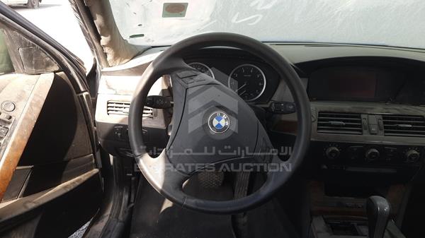 Photo 13 VIN: WBANE310X6B946771 - BMW 523 