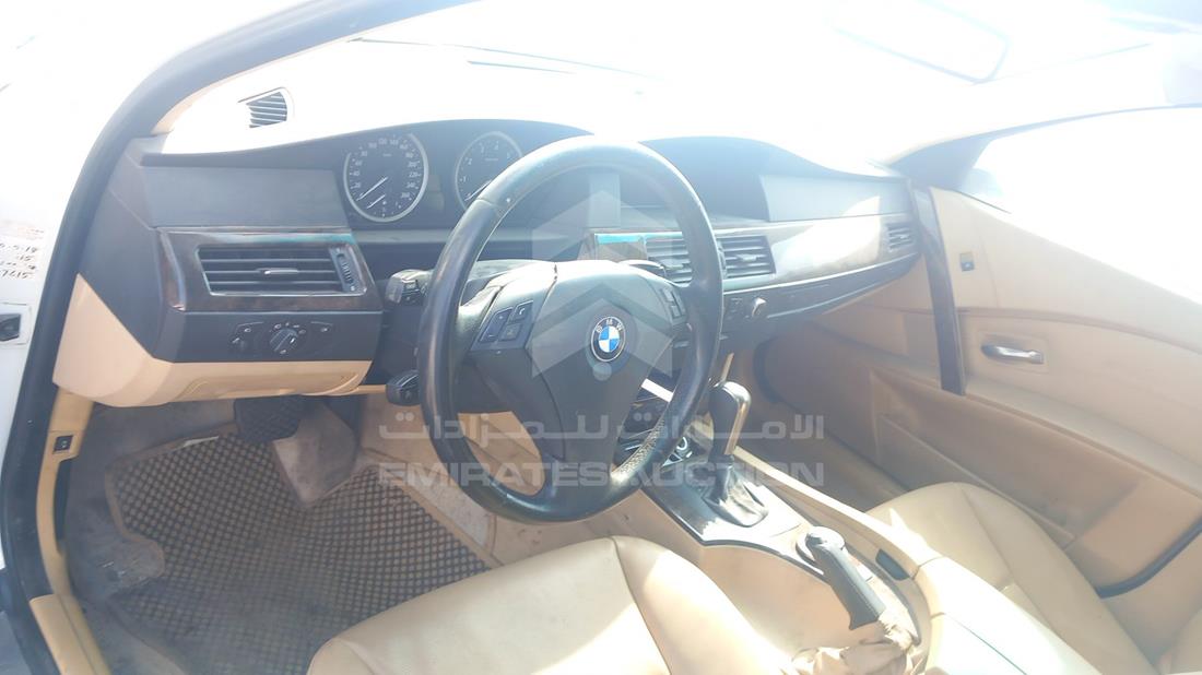 Photo 3 VIN: WBANE51006B978981 - BMW 525I 