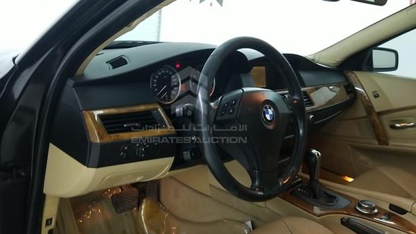 Photo 10 VIN: WBANE51067B983796 - BMW 525I 