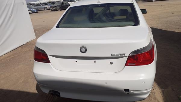 Photo 7 VIN: WBANE510X6B977319 - BMW 525I 