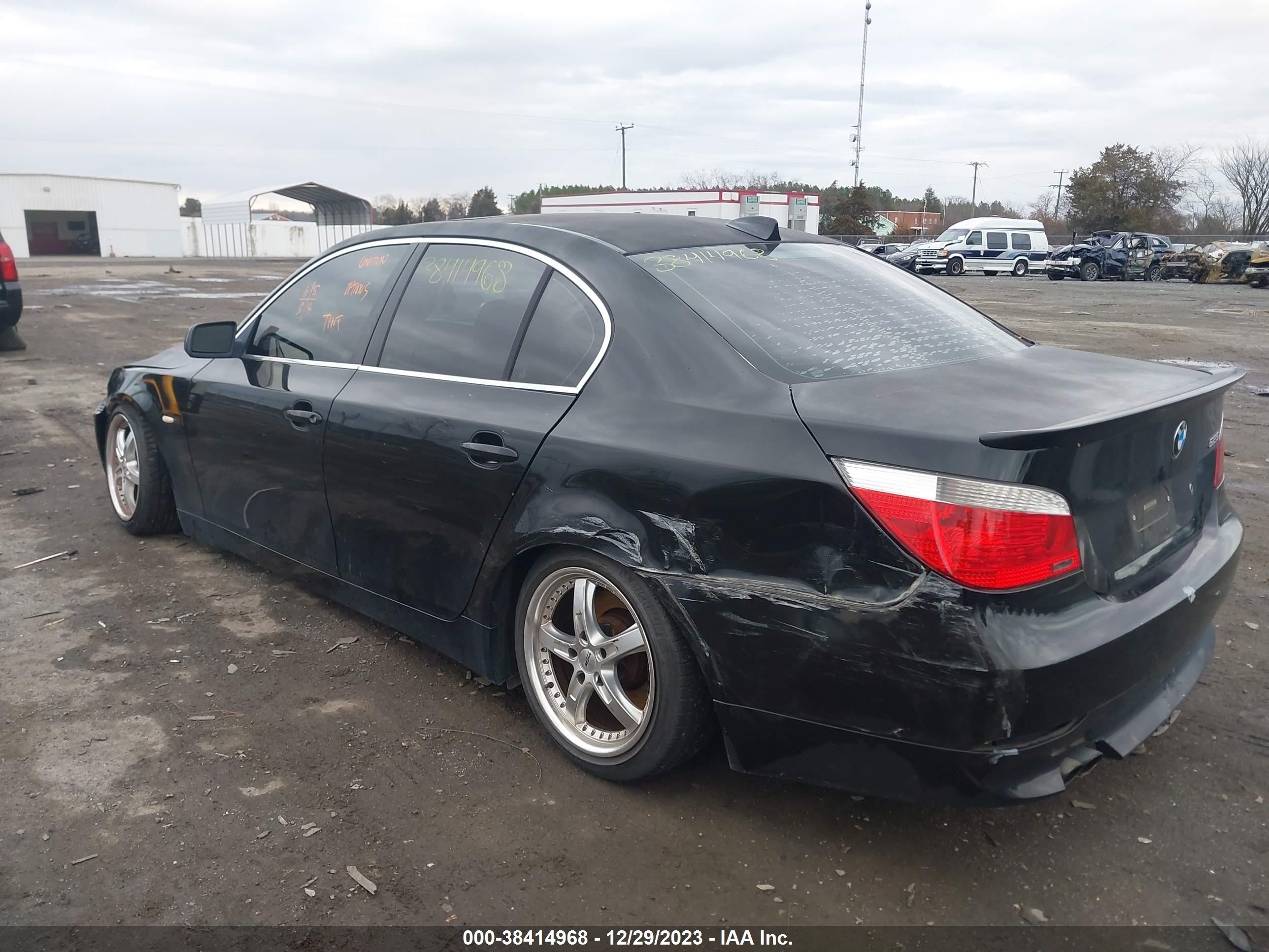 Photo 2 VIN: WBANE53506CK88926 - BMW 5ER 