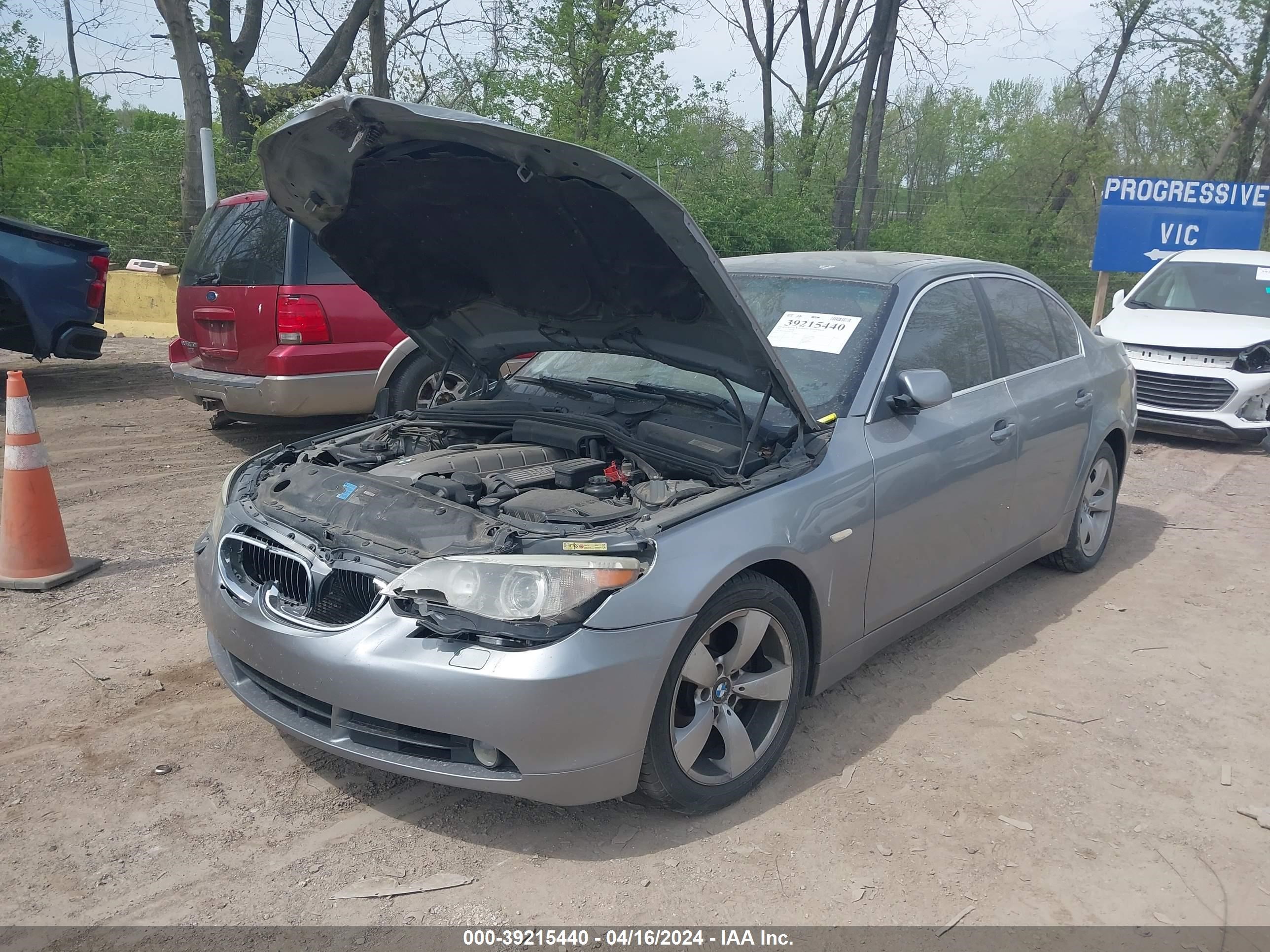 Photo 1 VIN: WBANE53507CW64431 - BMW 5ER 